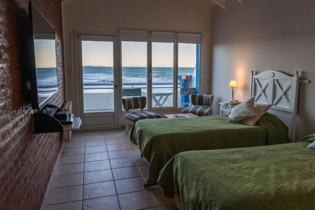 Rayentray Las Restingas Hotel De Mar Puerto Pirámides Dış mekan fotoğraf